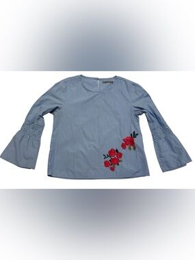 Basement boho Blue Stripe Embroidered Floral Women’s Top Medium